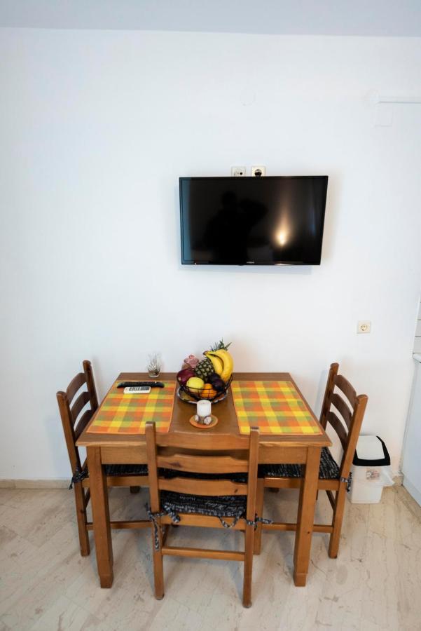خيرسونِسوس Helen Suites المظهر الخارجي الصورة